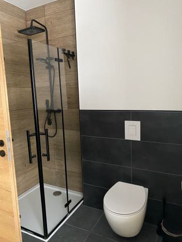 9335bfd4-9384-49c0-9268-ea4e7ad020f8