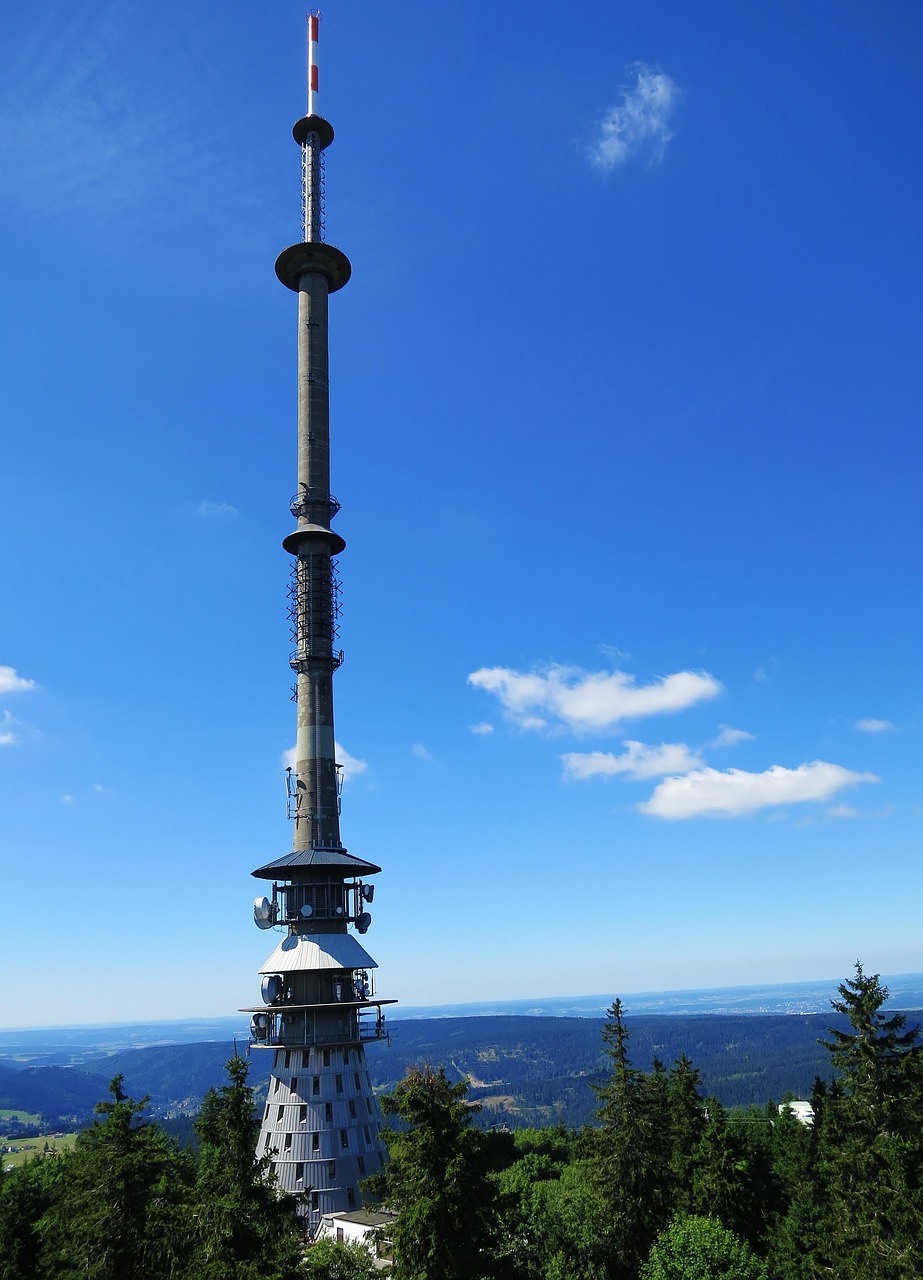portfolio-04 ox head, fichtelgebirge, transmission mast, heaven, blue, landscape, foresight, viewpoint, radio tower